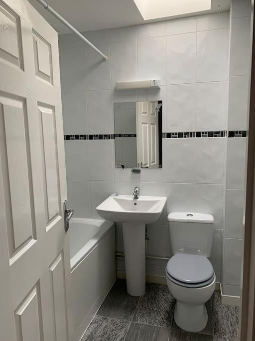 Huntingdon Walk To Town Centre, Cosy, Free Parking Villa Екстериор снимка